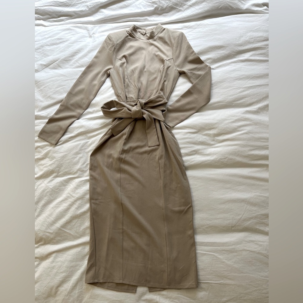 Midi dress - ASOS